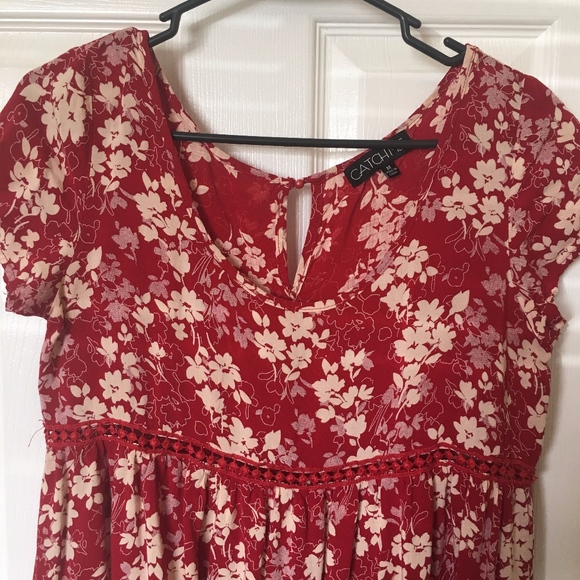Spring/Summer Floral Top - Picture 4 of 4